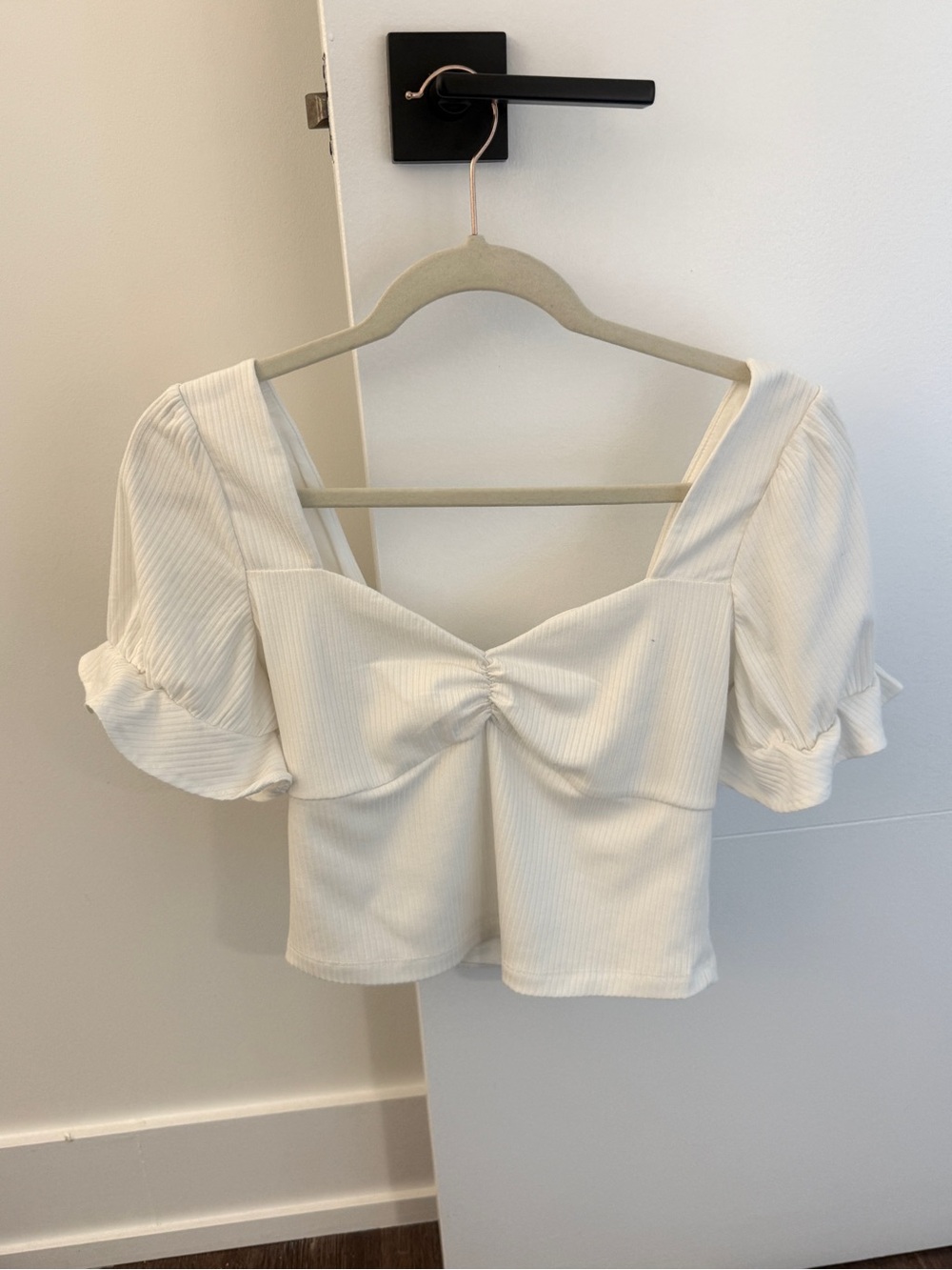 Lover and Friends white cropped top size S